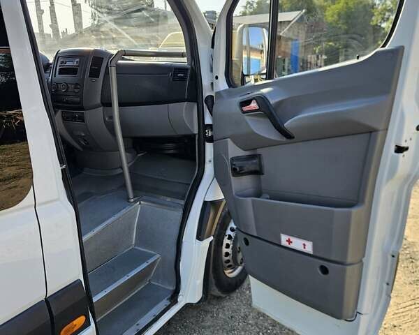 Белый Мерседес Sprinter, объемом двигателя 2.2 л и пробегом 372 тыс. км за 31950 $, фото 24 на Automoto.ua
