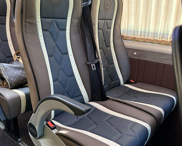 Белый Мерседес Sprinter, объемом двигателя 2.14 л и пробегом 387 тыс. км за 46500 $, фото 19 на Automoto.ua