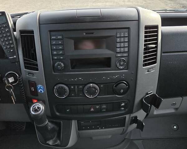 Білий Мерседес Sprinter, об'ємом двигуна 2.2 л та пробігом 323 тис. км за 38700 $, фото 52 на Automoto.ua