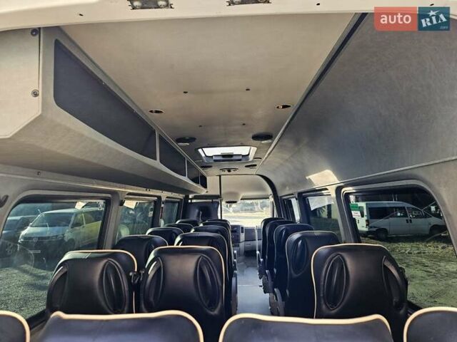 Белый Мерседес Sprinter, объемом двигателя 2.2 л и пробегом 372 тыс. км за 31950 $, фото 17 на Automoto.ua