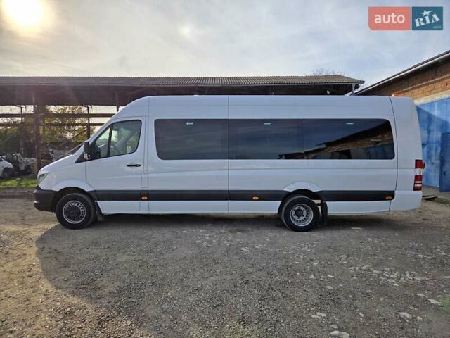 Білий Мерседес Sprinter, об'ємом двигуна 2.2 л та пробігом 323 тис. км за 38700 $, фото 1 на Automoto.ua