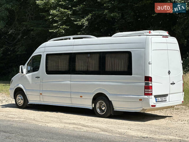 Белый Мерседес Sprinter, объемом двигателя 2.14 л и пробегом 387 тыс. км за 46500 $, фото 6 на Automoto.ua