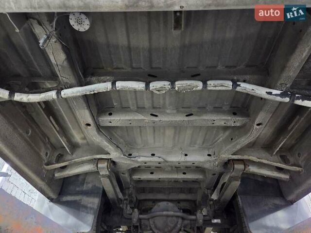 Белый Мерседес Sprinter, объемом двигателя 2.2 л и пробегом 334 тыс. км за 38700 $, фото 51 на Automoto.ua