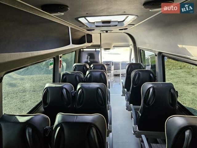 Белый Мерседес Sprinter, объемом двигателя 2.2 л и пробегом 372 тыс. км за 31950 $, фото 47 на Automoto.ua