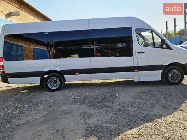 Белый Мерседес Sprinter, объемом двигателя 2.2 л и пробегом 372 тыс. км за 31950 $, фото 9 на Automoto.ua