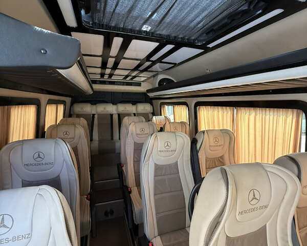 Белый Мерседес Sprinter, объемом двигателя 2.14 л и пробегом 500 тыс. км за 43500 $, фото 21 на Automoto.ua