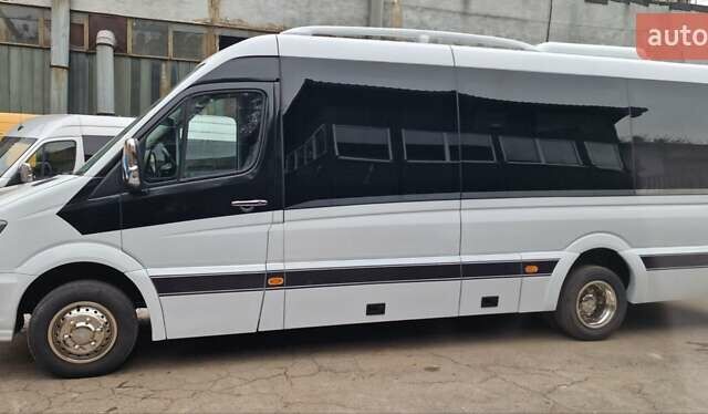 Белый Мерседес Sprinter, объемом двигателя 3 л и пробегом 340 тыс. км за 59900 $, фото 7 на Automoto.ua