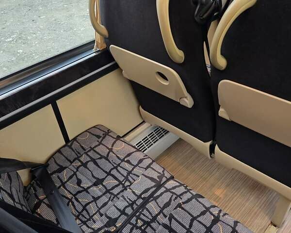 Мерседес Sprinter 2015 в Черновцах на Automoto.ua Белый Мерседес Sprinter, объемом двигателя 3 л и пробегом 497 тыс. км за 49900 $, фото 52 на Automoto.ua