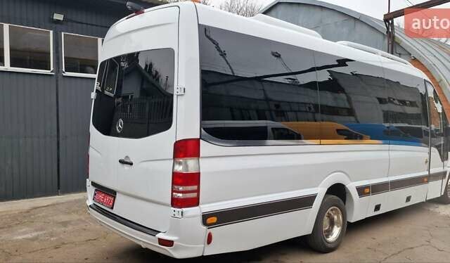 Белый Мерседес Sprinter, объемом двигателя 3 л и пробегом 340 тыс. км за 59900 $, фото 15 на Automoto.ua
