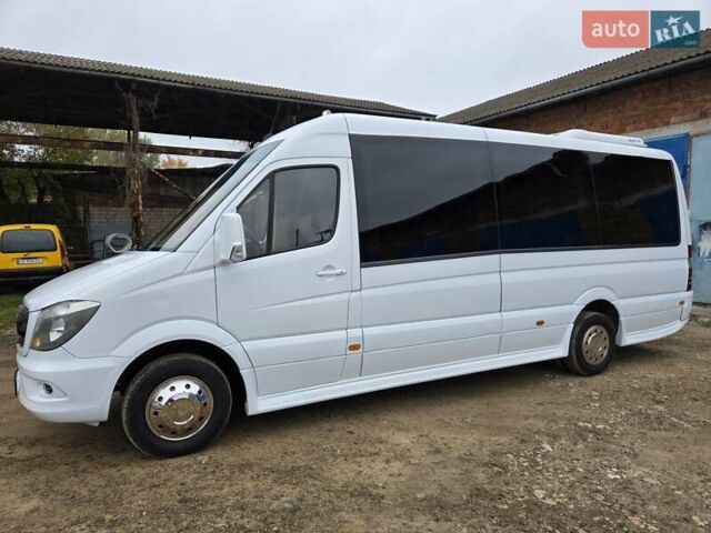Мерседес Sprinter 2015 в Черновцах на Automoto.ua Белый Мерседес Sprinter, объемом двигателя 3 л и пробегом 497 тыс. км за 49900 $, фото 18 на Automoto.ua