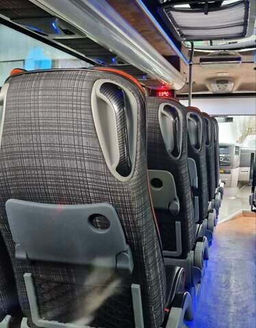 Белый Мерседес Sprinter, объемом двигателя 3 л и пробегом 340 тыс. км за 59900 $, фото 25 на Automoto.ua