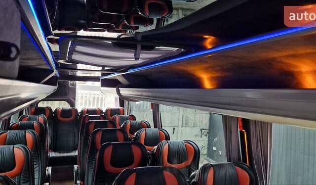 Белый Мерседес Sprinter, объемом двигателя 3 л и пробегом 340 тыс. км за 59900 $, фото 27 на Automoto.ua