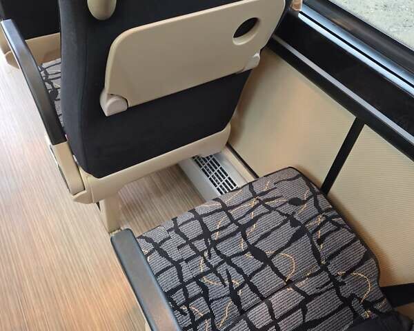Мерседес Sprinter 2015 в Черновцах на Automoto.ua Белый Мерседес Sprinter, объемом двигателя 3 л и пробегом 497 тыс. км за 49900 $, фото 51 на Automoto.ua