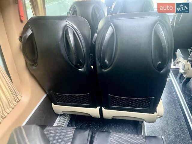 Белый Мерседес Sprinter, объемом двигателя 2.9 л и пробегом 400 тыс. км за 54999 $, фото 16 на Automoto.ua