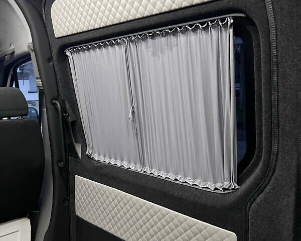 Білий Мерседес Sprinter, об'ємом двигуна 2.14 л та пробігом 212 тис. км за 44999 $, фото 16 на Automoto.ua