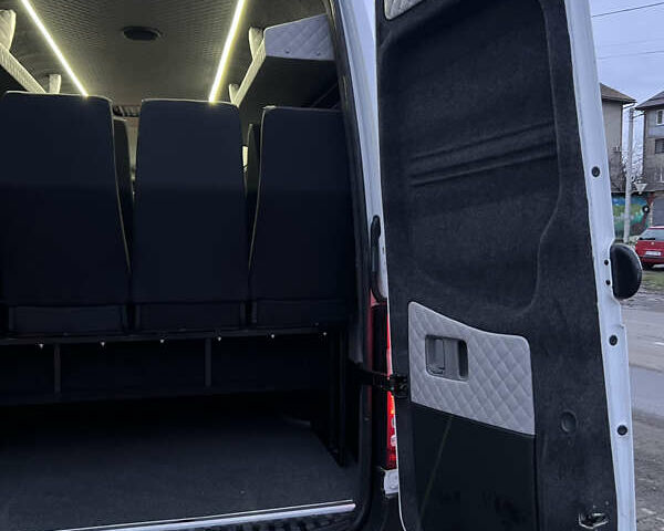 Білий Мерседес Sprinter, об'ємом двигуна 2.14 л та пробігом 212 тис. км за 44999 $, фото 9 на Automoto.ua