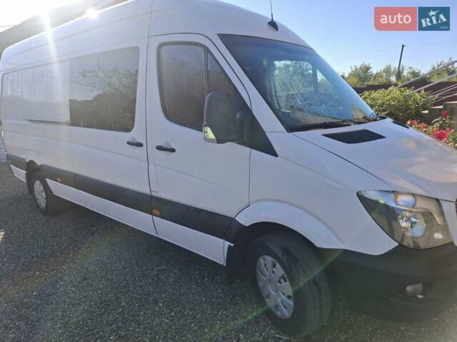 Белый Мерседес Sprinter, объемом двигателя 2.99 л и пробегом 650 тыс. км за 28500 $, фото 5 на Automoto.ua