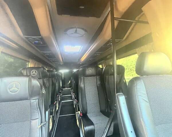 Белый Мерседес Sprinter, объемом двигателя 2.9 л и пробегом 400 тыс. км за 54999 $, фото 29 на Automoto.ua