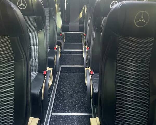 Белый Мерседес Sprinter, объемом двигателя 2.9 л и пробегом 400 тыс. км за 54999 $, фото 22 на Automoto.ua
