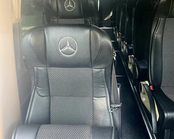 Белый Мерседес Sprinter, объемом двигателя 2.9 л и пробегом 400 тыс. км за 54999 $, фото 18 на Automoto.ua