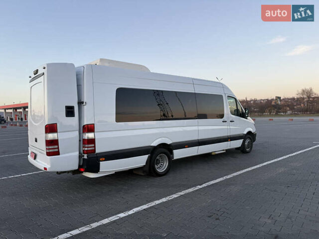 Белый Мерседес Sprinter, объемом двигателя 3 л и пробегом 312 тыс. км за 63800 $, фото 13 на Automoto.ua