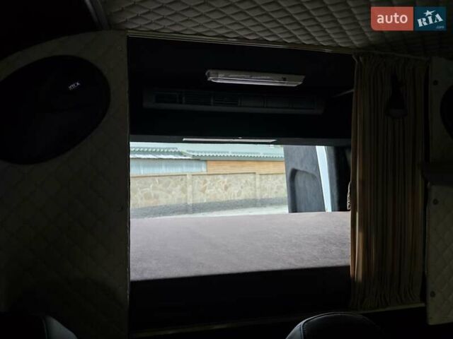 Білий Мерседес Sprinter, об'ємом двигуна 2.99 л та пробігом 280 тис. км за 35900 $, фото 37 на Automoto.ua