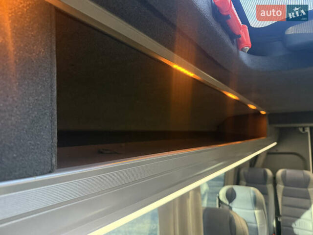 Белый Мерседес Sprinter, объемом двигателя 3 л и пробегом 312 тыс. км за 63800 $, фото 67 на Automoto.ua