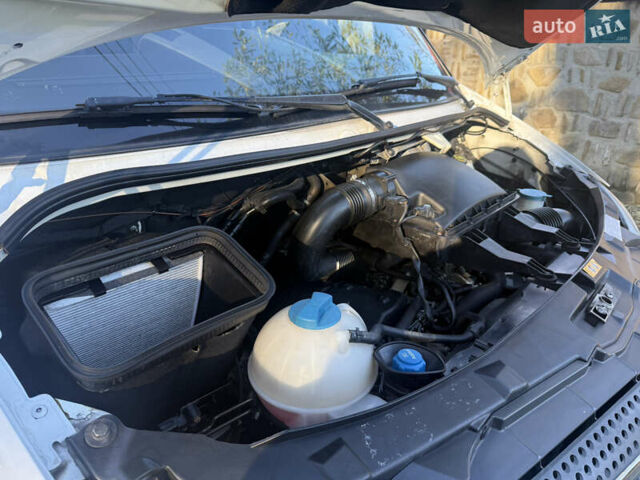 Белый Мерседес Sprinter, объемом двигателя 3 л и пробегом 312 тыс. км за 63800 $, фото 39 на Automoto.ua