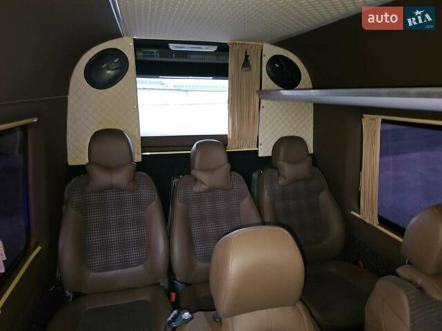 Білий Мерседес Sprinter, об'ємом двигуна 2.99 л та пробігом 280 тис. км за 35900 $, фото 39 на Automoto.ua