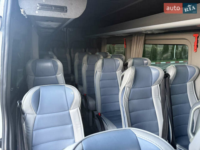 Белый Мерседес Sprinter, объемом двигателя 3 л и пробегом 312 тыс. км за 63800 $, фото 18 на Automoto.ua