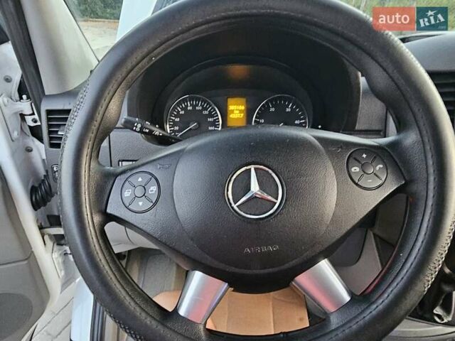 Білий Мерседес Sprinter, об'ємом двигуна 2.99 л та пробігом 280 тис. км за 35900 $, фото 60 на Automoto.ua
