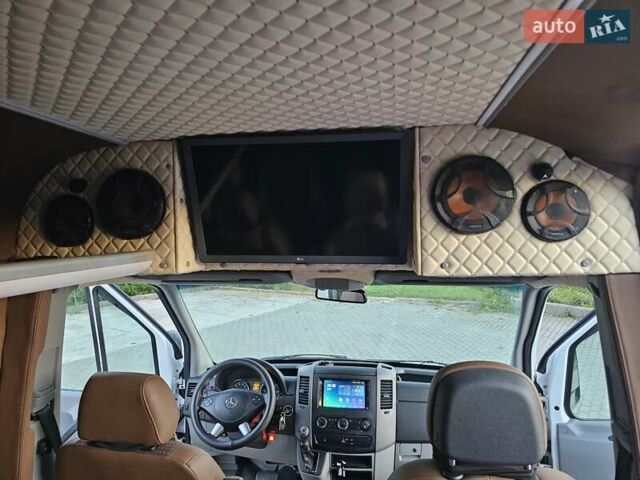 Білий Мерседес Sprinter, об'ємом двигуна 2.99 л та пробігом 280 тис. км за 35900 $, фото 23 на Automoto.ua