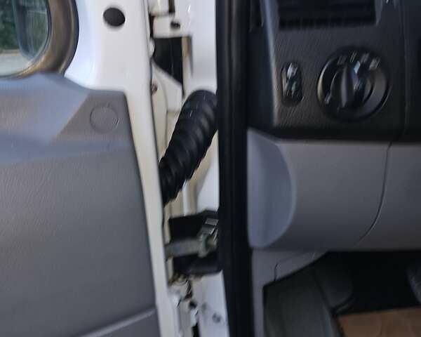 Білий Мерседес Sprinter, об'ємом двигуна 2.99 л та пробігом 280 тис. км за 35900 $, фото 45 на Automoto.ua
