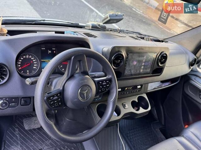Белый Мерседес Sprinter, объемом двигателя 2.99 л и пробегом 40 тыс. км за 77500 $, фото 18 на Automoto.ua