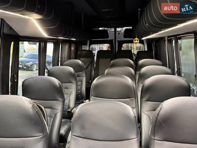 Белый Мерседес Sprinter, объемом двигателя 2.99 л и пробегом 40 тыс. км за 77500 $, фото 27 на Automoto.ua