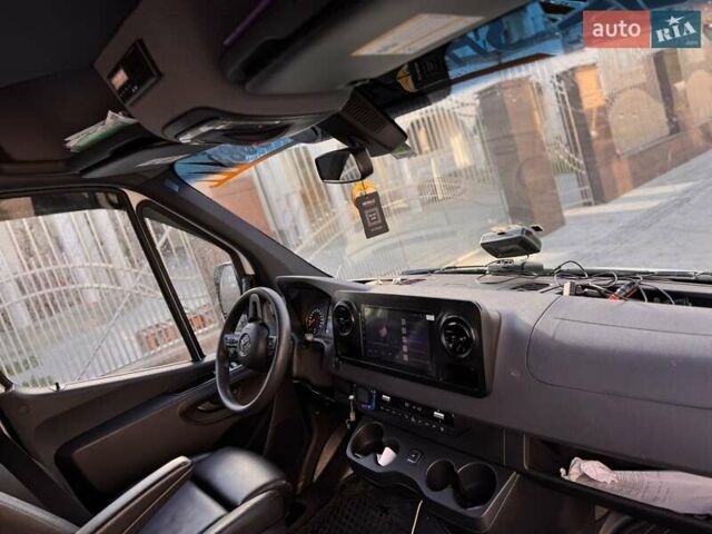 Белый Мерседес Sprinter, объемом двигателя 2.99 л и пробегом 40 тыс. км за 77500 $, фото 31 на Automoto.ua