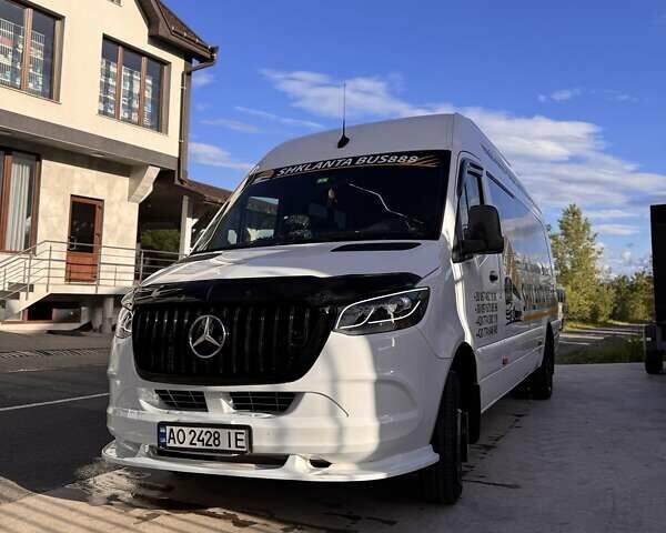 Белый Мерседес Sprinter, объемом двигателя 2.99 л и пробегом 40 тыс. км за 77500 $, фото 13 на Automoto.ua