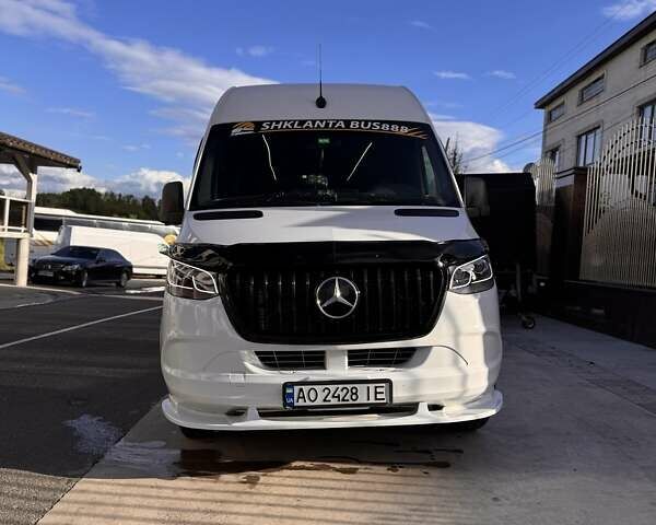 Белый Мерседес Sprinter, объемом двигателя 2.99 л и пробегом 40 тыс. км за 77500 $, фото 12 на Automoto.ua
