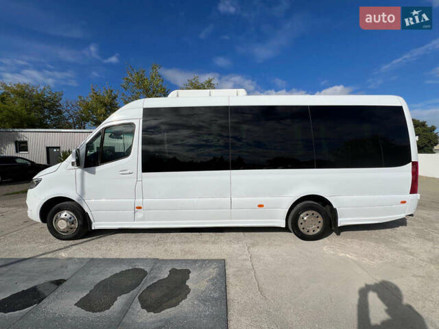 Білий Мерседес Sprinter, об'ємом двигуна 3 л та пробігом 360 тис. км за 95499 $, фото 2 на Automoto.ua