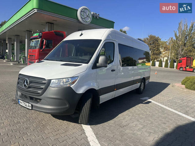 Белый Мерседес Sprinter, объемом двигателя 2.14 л и пробегом 73 тыс. км за 58500 $, фото 6 на Automoto.ua