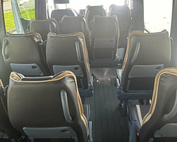 Белый Мерседес Sprinter, объемом двигателя 2.14 л и пробегом 73 тыс. км за 58500 $, фото 32 на Automoto.ua