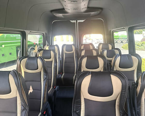 Белый Мерседес Sprinter, объемом двигателя 2.14 л и пробегом 73 тыс. км за 58500 $, фото 27 на Automoto.ua