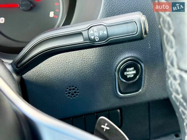 Білий Мерседес Sprinter, об'ємом двигуна 2.99 л та пробігом 293 тис. км за 32999 $, фото 39 на Automoto.ua
