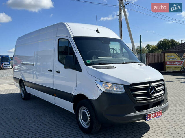 Белый Мерседес Sprinter, объемом двигателя 2 л и пробегом 264 тыс. км за 26565 $, фото 6 на Automoto.ua