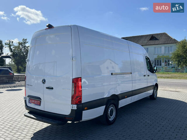 Белый Мерседес Sprinter, объемом двигателя 2 л и пробегом 264 тыс. км за 26565 $, фото 4 на Automoto.ua