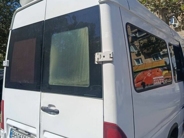 Белый Мерседес Sprinter, объемом двигателя 2.87 л и пробегом 582 тыс. км за 8000 $, фото 1 на Automoto.ua