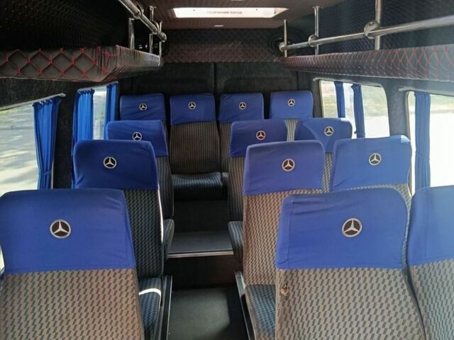 Белый Мерседес Sprinter, объемом двигателя 2.87 л и пробегом 582 тыс. км за 8000 $, фото 3 на Automoto.ua