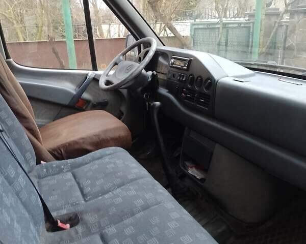 Білий Мерседес Sprinter, об'ємом двигуна 2.87 л та пробігом 520 тис. км за 4100 $, фото 4 на Automoto.ua
