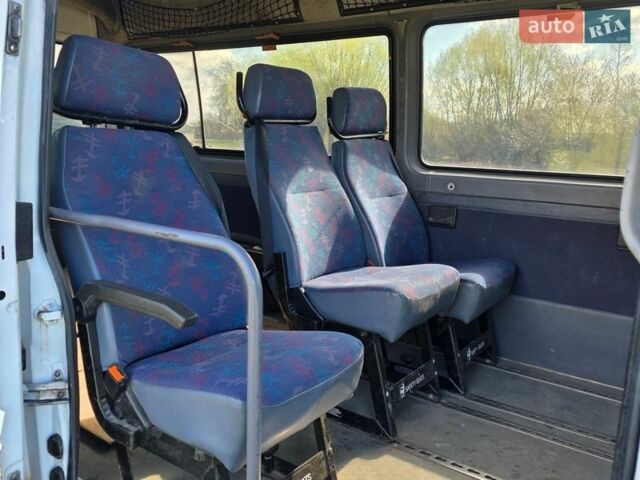 Белый Мерседес Sprinter, объемом двигателя 2.87 л и пробегом 502 тыс. км за 8500 $, фото 7 на Automoto.ua