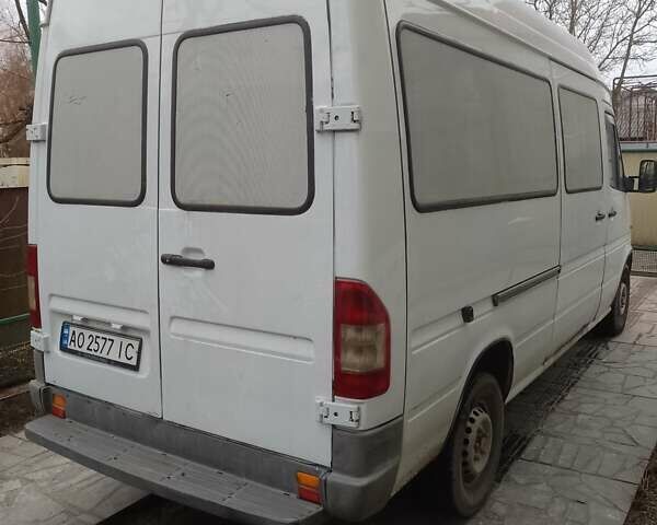 Білий Мерседес Sprinter, об'ємом двигуна 2.87 л та пробігом 520 тис. км за 4100 $, фото 2 на Automoto.ua